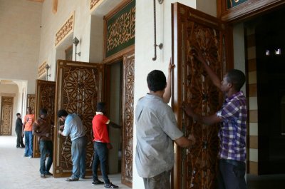 اليد العاملة ومراحل العمل - صورة 13